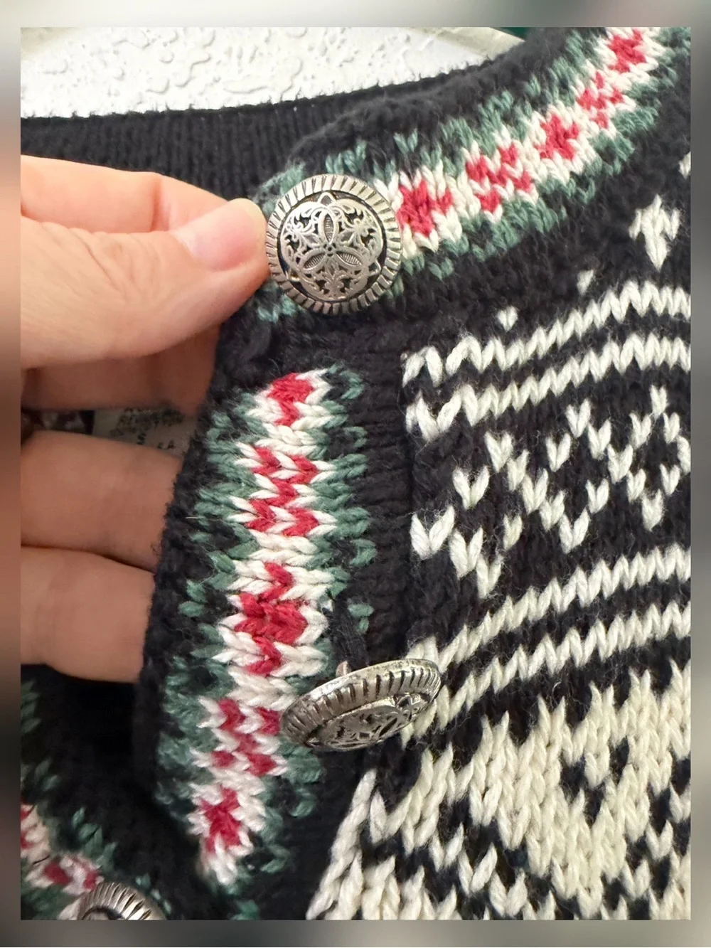 Vintage LL Bean Black and White Nordic-style Henley Sweater - S